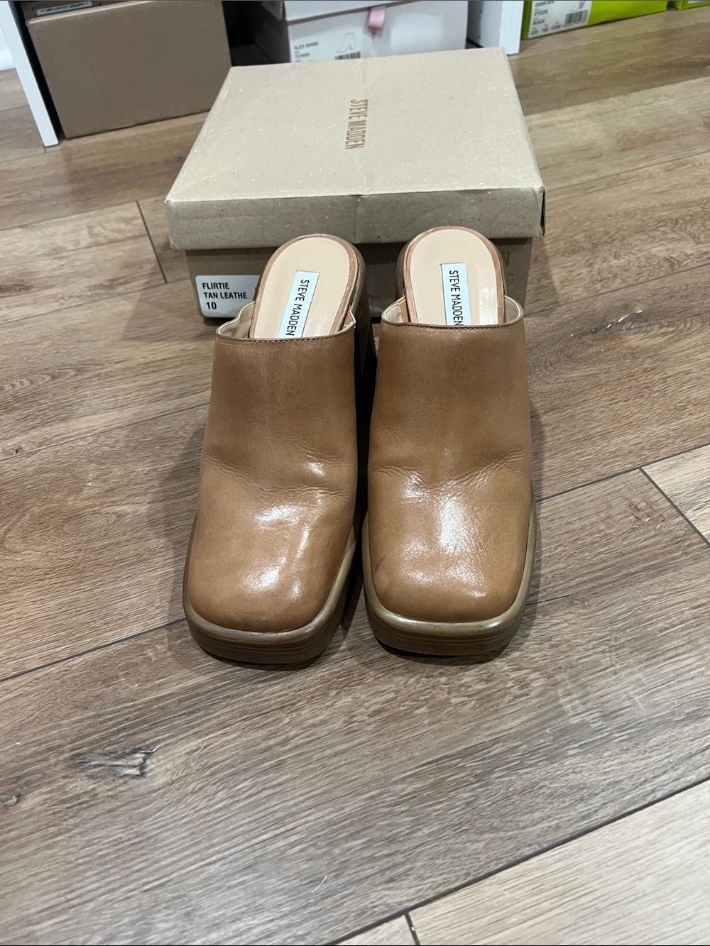 Steve Madden Tan Leather Square-Toe Slip-On Mules